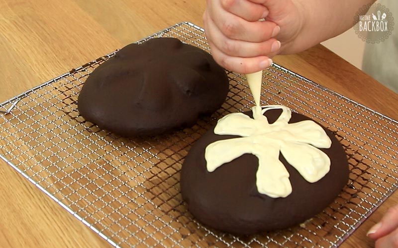 Osterei-Pinata Cake Rezept Osterbox