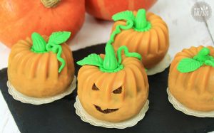 Kürbis Gugelhupfe Halloween Rezept