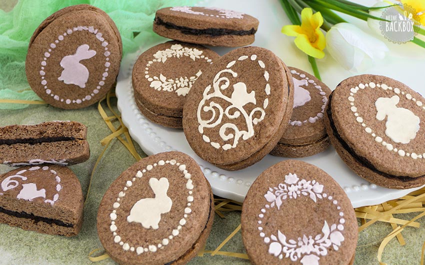 Ostereier Doppelkekse mit Schoko-Nuss-Aufstrich