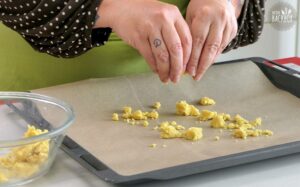 Popcorn Balls Deluxe Rezept: Butterstreusel zubereiten