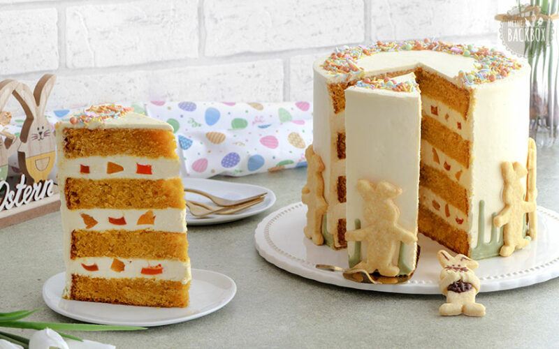 Rübli Ostertorte mit Osterhasen-Dekoration