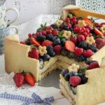 Omas Obstboden als gebackene Obstkiste