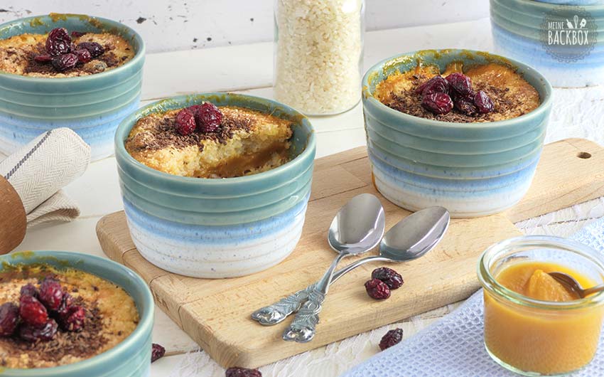 Omas Milchreisauflauf mit Apfel-Aprikosenmus