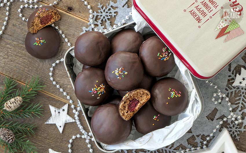 Gefüllte Lebkuchen mit Kirsch-Marzipan