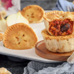 Mini Chili Pies mit Hot Water Crust