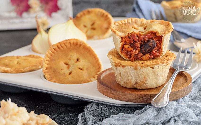 Mini Chili Pies mit Hot Water Crust