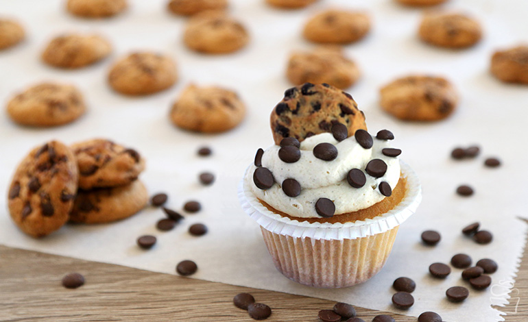 Cookie Dough Cupcake